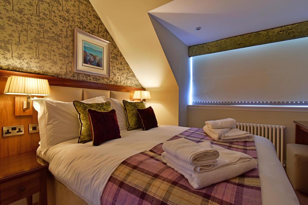 The Townhouse Aberfeldy - Rooms & Breakfast Екстер'єр фото